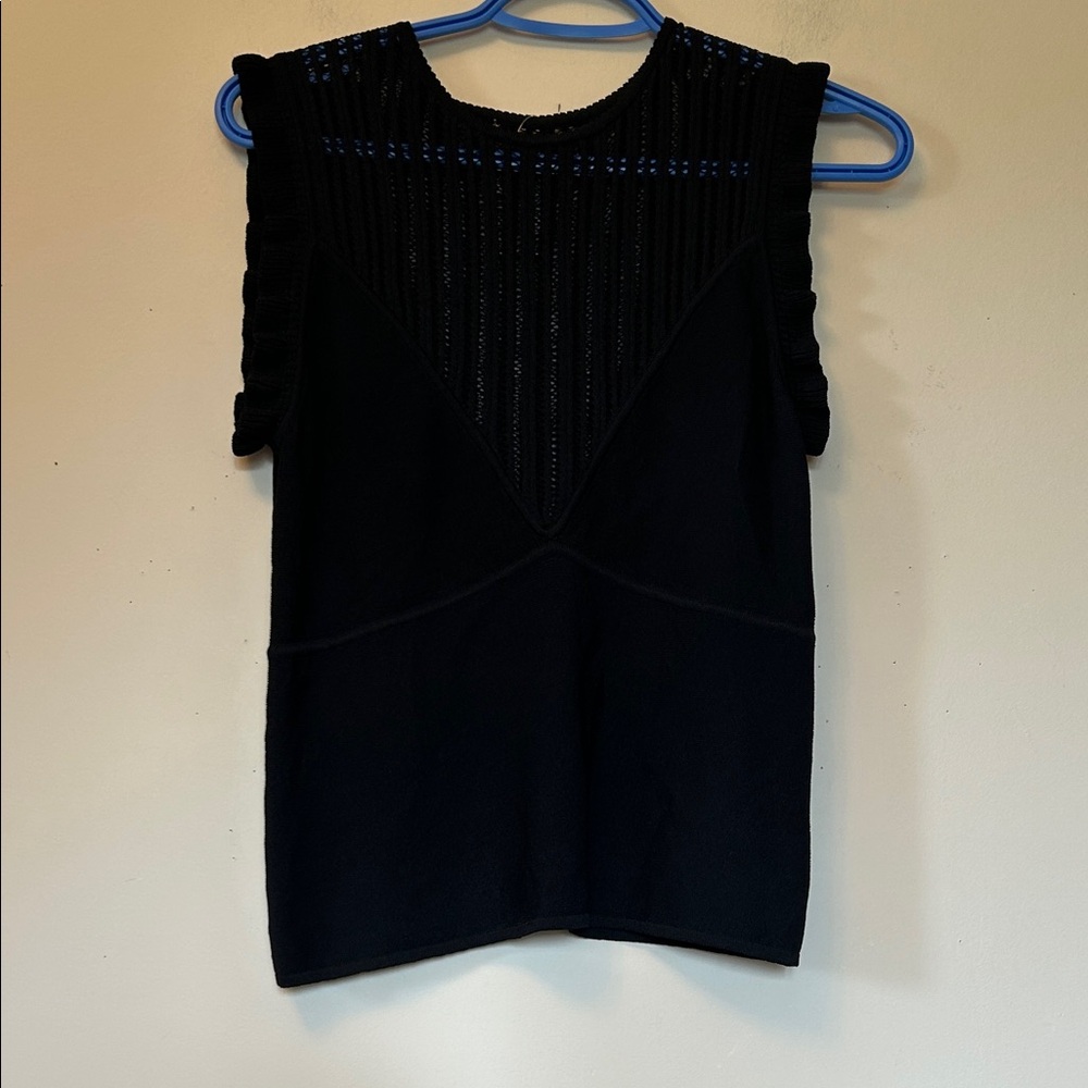 Saks Fifth Avenue black sleeveless knit top size small viscose/nylon mix size P